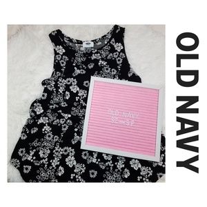 Old Navy black Floral swing tank sz SP